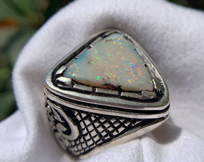 Natural Austrailian Opal . Austrailian Opal Ring . Austrailian  White Opal Hand Made Heavy Classy Silver Ring . Full Fire Monster Opal Ring.