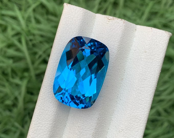 Authentic Natural Electric Swiss Blue Topaz – Stunning Electric Blue Gemstone. 19.7 Ct Topest Electric Blue Colour Brazilian Topaz Eye Clean