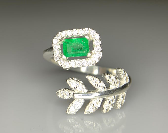 Natural Emerald Ring- Emerald Ladies Ring-Elegant 60ct Emerald Cut Swat Emerald Sterling Silver Ring – Nature-Inspired Beauty