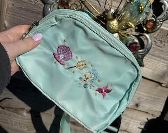 Embroidered Character Waist Bag – Parks Cruise Bum Bag