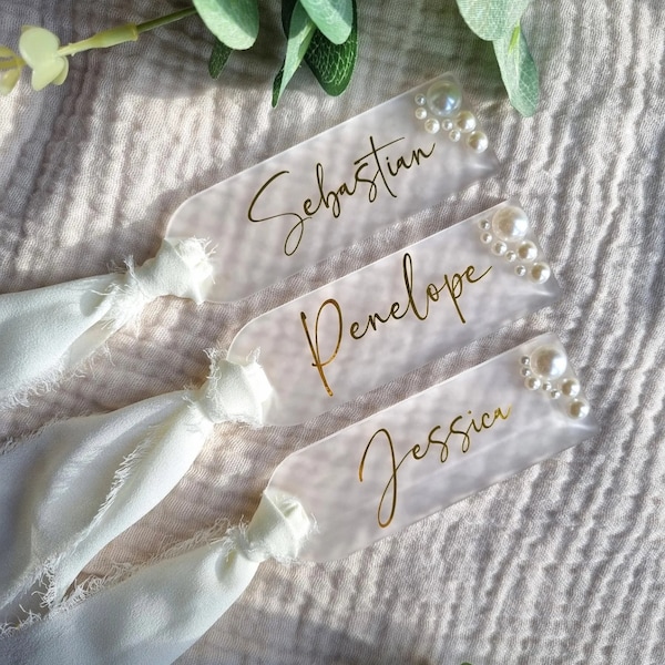 Gefrostete Perlen-Hochzeits-Tischkarten: Personalisierte Acryl-Namensschilder