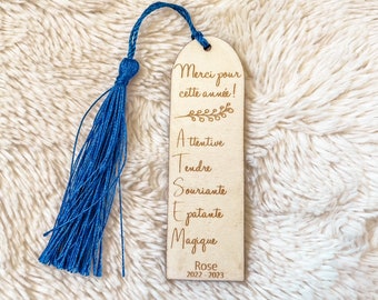 Marque Page en bois - Cadeau Maîtresse - Nounou - ATSEM - personnalisé au prénom de l'enfant