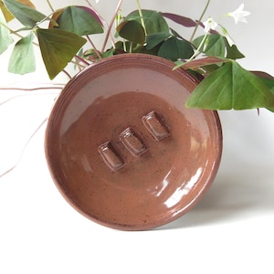 Red / brown ceramic soap dish handmade stoneware pottery earthy bathroom & kitchen accessories artisanal ceramic