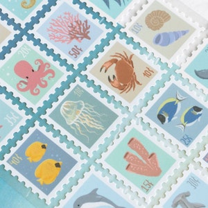 Stickervel Ocean Life Stamps | Dagboekstickers met het thema oceaanleven, dolfijn, schelpen en inktvis
