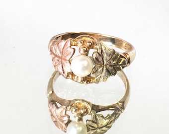 Vintage 10K Landstrom&#39;s Black Hills Gold Tri-Color Leaf and Pearl Ring, Sz. 5.75, Vintage Black Hills Gold Jewelry