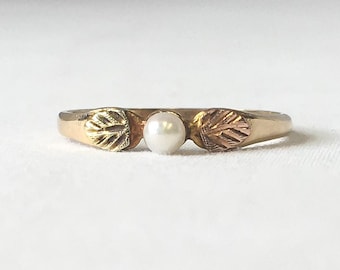 Vintage 10K RGC Black Hills Gold Two Leaf Pearl Band Ring, Sz. 6, Vintage Dainty Black Hills Gold Jewelry