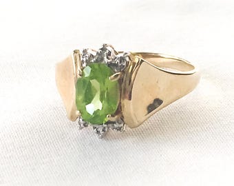 Vintage 10K Green Spinel White Sapphire Cluster Ring, Sz. 6.25, Vintage Art Deco Style Cocktail Statement Ring