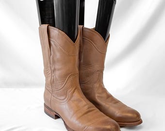 Tecovas The Earl Beige Leather Cowboy Boots, Men's Sz. 8.5EE, Unisex Vintage Style Western Festival Boots