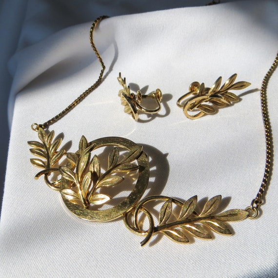 Vintage VAN DELL 12k Gold Filled Necklace and Ear… - image 1