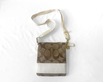 00s Coach Penelope Metallic Beige Gold Signature C Monogram Canvas 