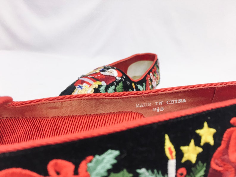 Vintage 1990s Frankie and Baby Beverly Feldman Christmas Embroidered Loafers, Sz. 6.5 image 7