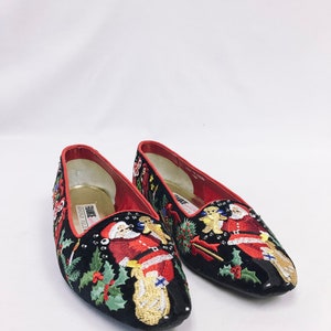 Vintage 1990s Frankie and Baby Beverly Feldman Christmas Embroidered Loafers, Sz. 6.5 image 4