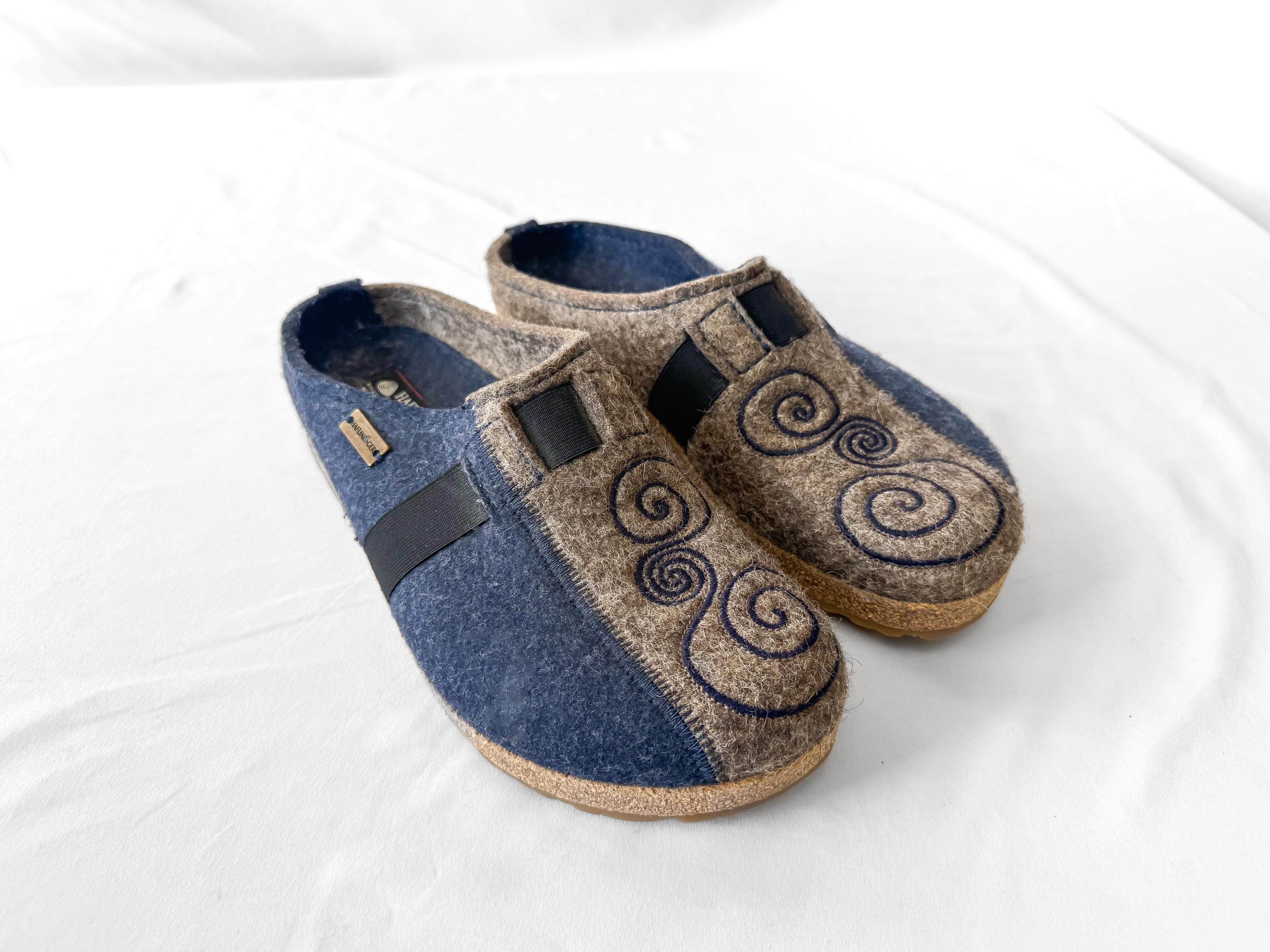 Haflinger Everyday Lace Up Wool Sneaker Men Size 8 Navy Blue HAFLINGER Blizzard Credo Navy Clogs Mules Slippers Wool Felt  main image 3
