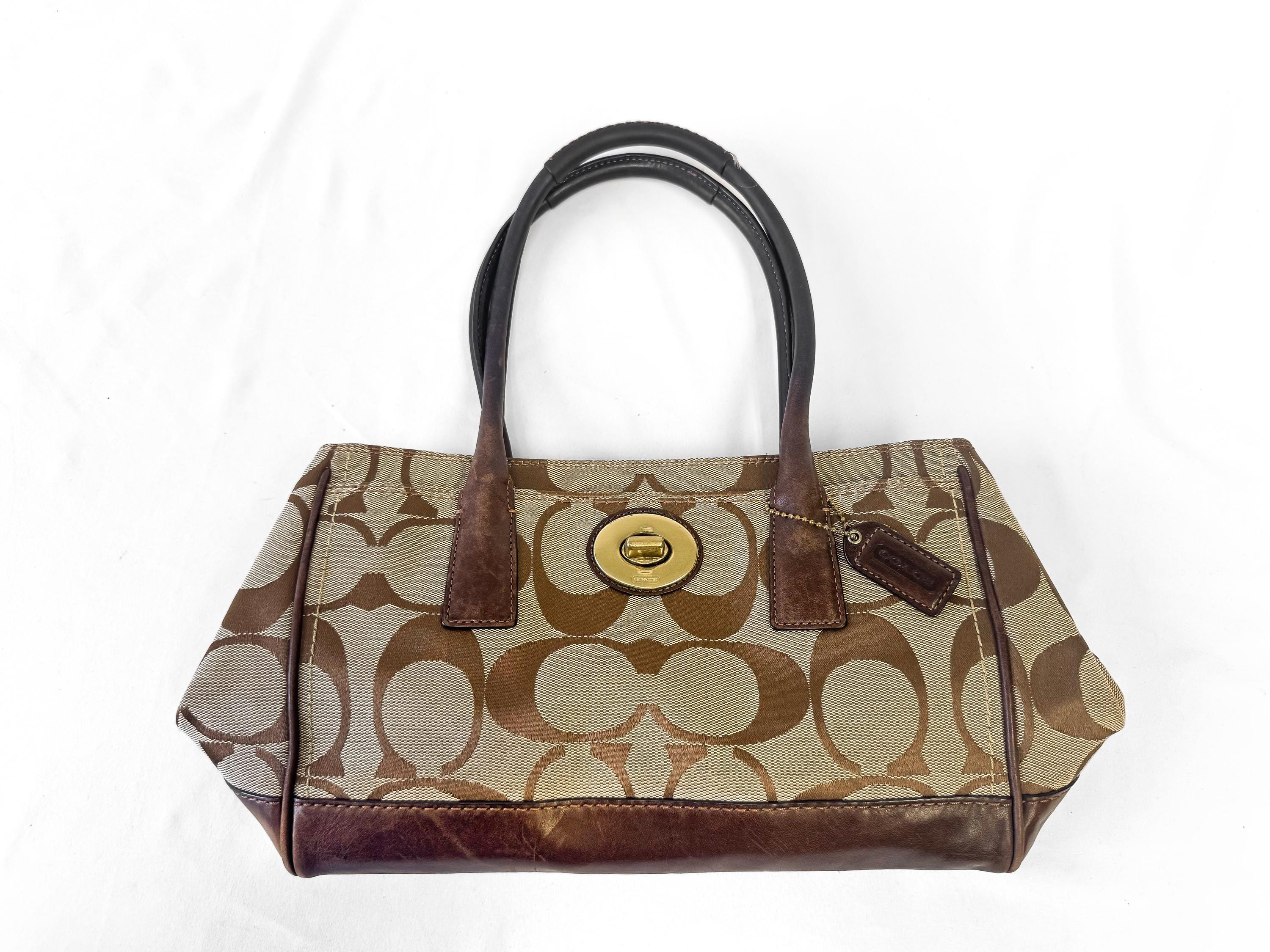 バッグ COACH Hampton Madeline Turnlock bag y2k il_fullxfull.7864087785_i0bs.jpg