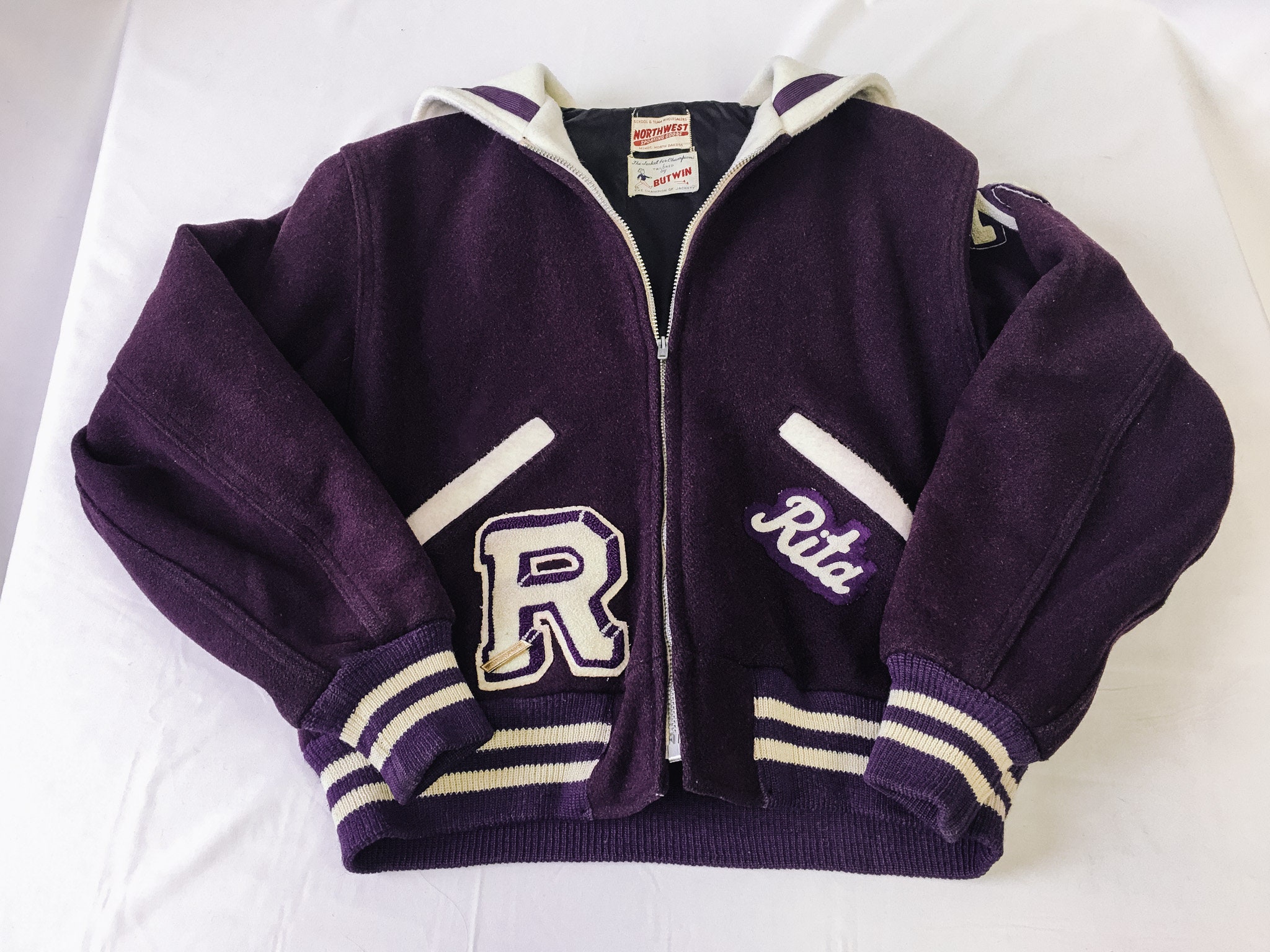 Vintage Butwin Class of 1978 rita Purple Wool Cheerleading Vintage Butwin Class of 1978 rita Purple Wool Cheerleading