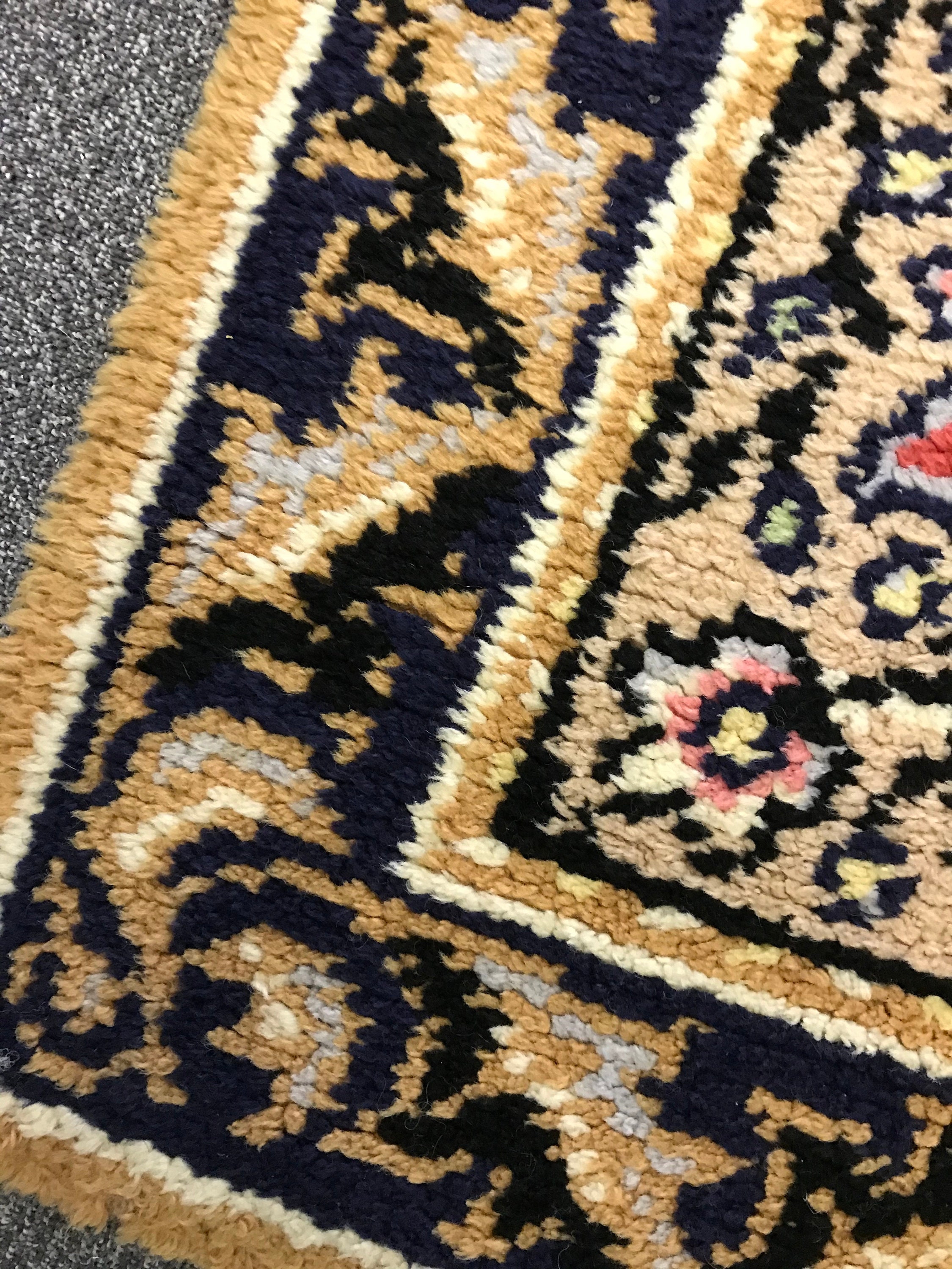 Vintage retro hand made latch hook rug 74 x 45 inch mid Etsy