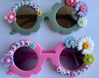 Personalized Kids Sunglasses: Floral Daisy Design With Hair  display picture 2