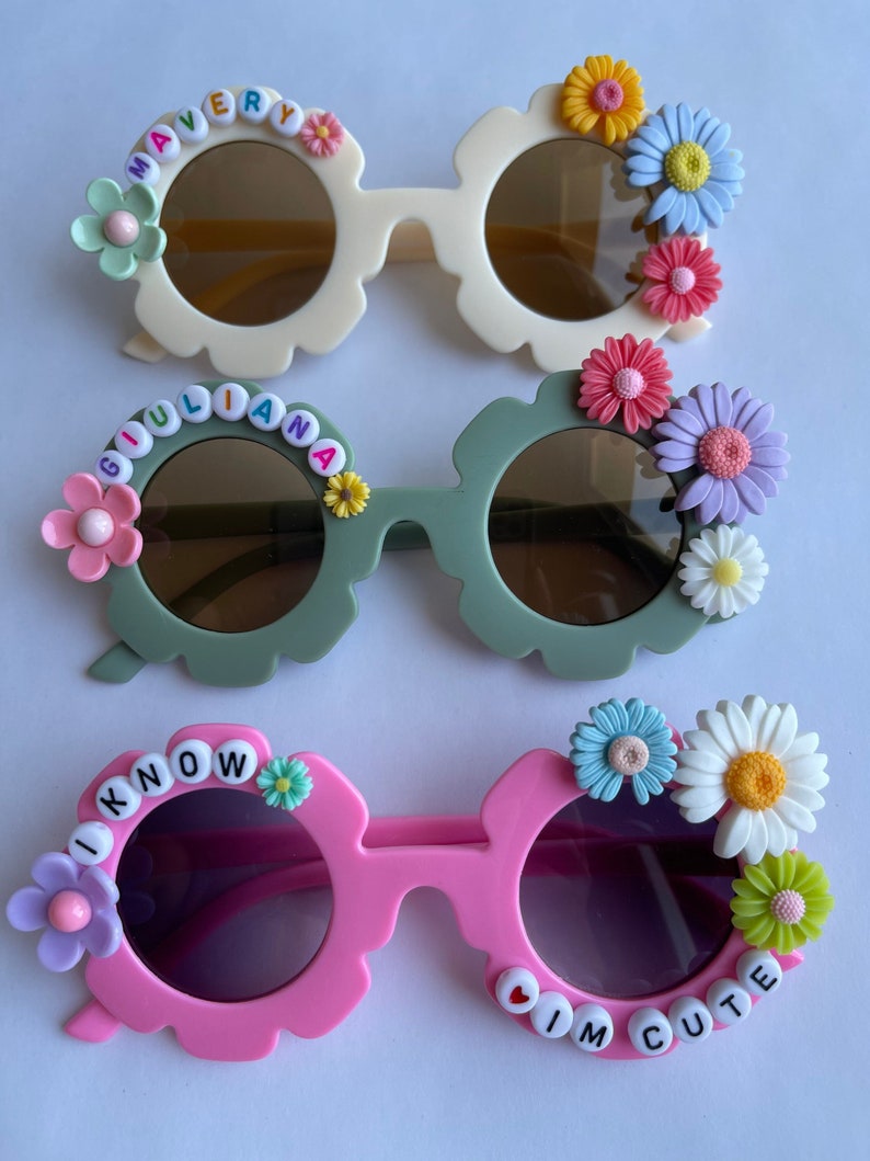 Personalized Kids Sunglasses: Floral Daisy Design with Hair Bows image 1