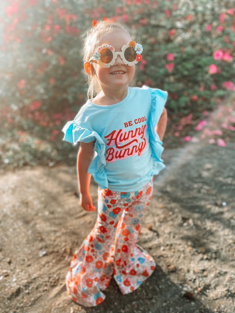 Personalized Kids Sunglasses: Floral Daisy Design with Hair Bows image 2