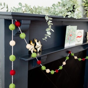 Traditional Christmas Felt Ball Garland | Festive Winter pom pom Staircase Bunting | Christmas Tree Garland