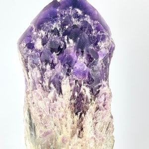 Ametista elestiale grezza naturale XXL su supporto, radice di ametista grande, punta di ametista, cristallo curativo