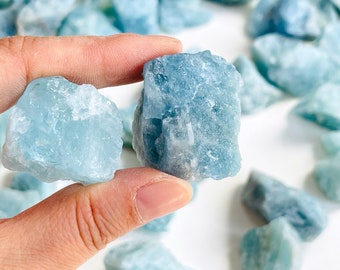 Natural Aquamarine Rough Stone: Untreated Crystal from Brazil
