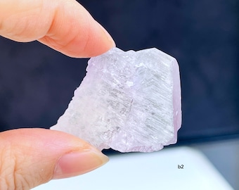 Kunzite Crystal 9