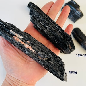 Tormalina terminata naturale