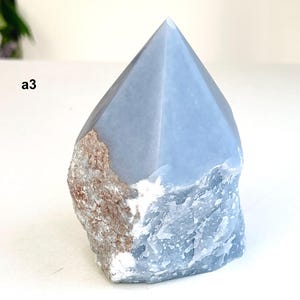Punta di angelite, punta grezza di angelite, pietre e cristalli calmanti, altare, cristallo azzurro chiaro, cristalli curativi - cristallo raro - regalo di cristallo 3