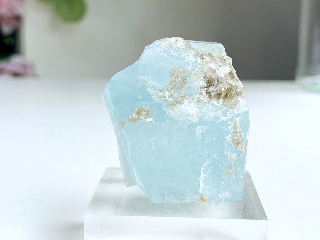 Translucent Beryl Translucent Aquamarine Beryl With Muscovite – Skardu Pakistan Mineral ...