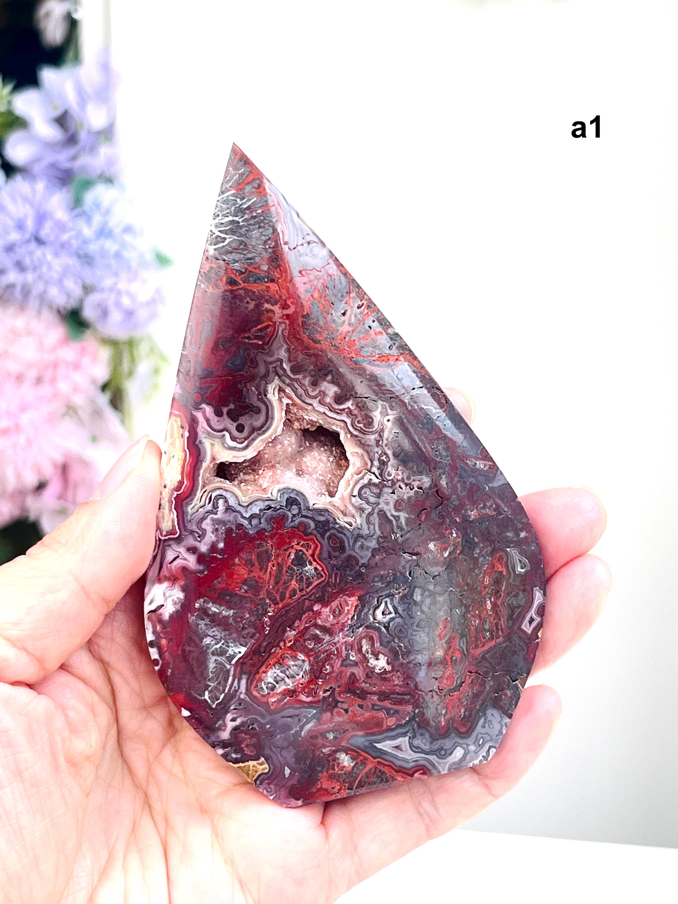 レッドレースアゲートフレーム：メキシコ産クレイジーレースクリスタル