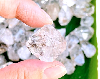 Herkimer Diamond Quartz Crystal, Small Raw Herkimer Diamond Crystal, Crystals for Jewellery, Crystals for Necklace, Crystal Gift