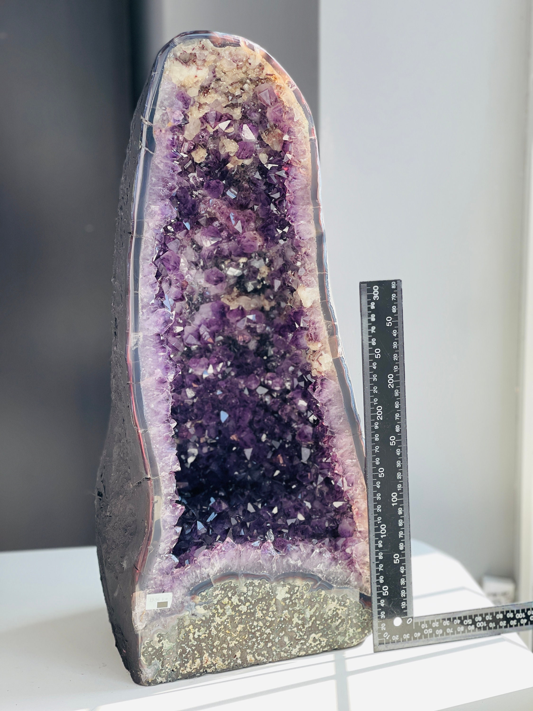 EMOTIONAL HEALING POOL Amethyst Geode Cathedral 19.50 VERY High