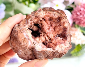 Raw Pink Amethyst Geode: Argentina Crystal (40-70mm) B4
