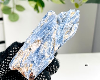 天然ブルーカイヤナイト結晶標本～鉱物クラスター - Etsy 日本