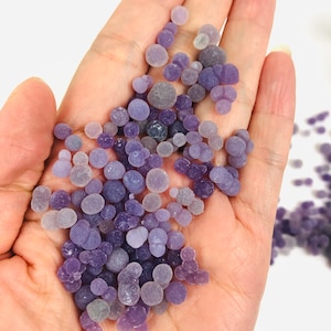 Purple Grape Agate Balls: Raw Crystal for Jewelry DIY (5g)
