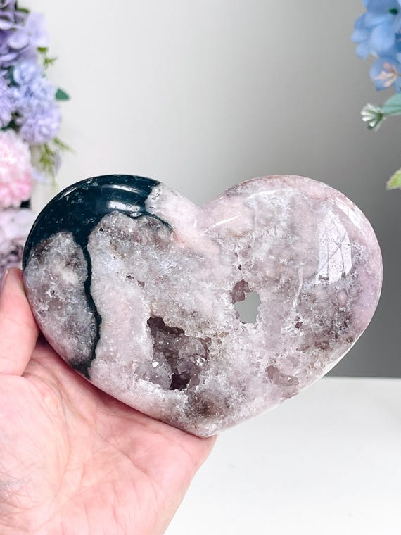 天然石♡ピンクアメジスト♡大きなハート♡厚みあり Pink Amethyst