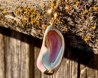 Pink Shell Necklace • Pink and Gold Shell Necklace •  Mother of Pearl Necklace • Pink Sea Shell Necklace • Shell Jewelry • Boho Necklace •