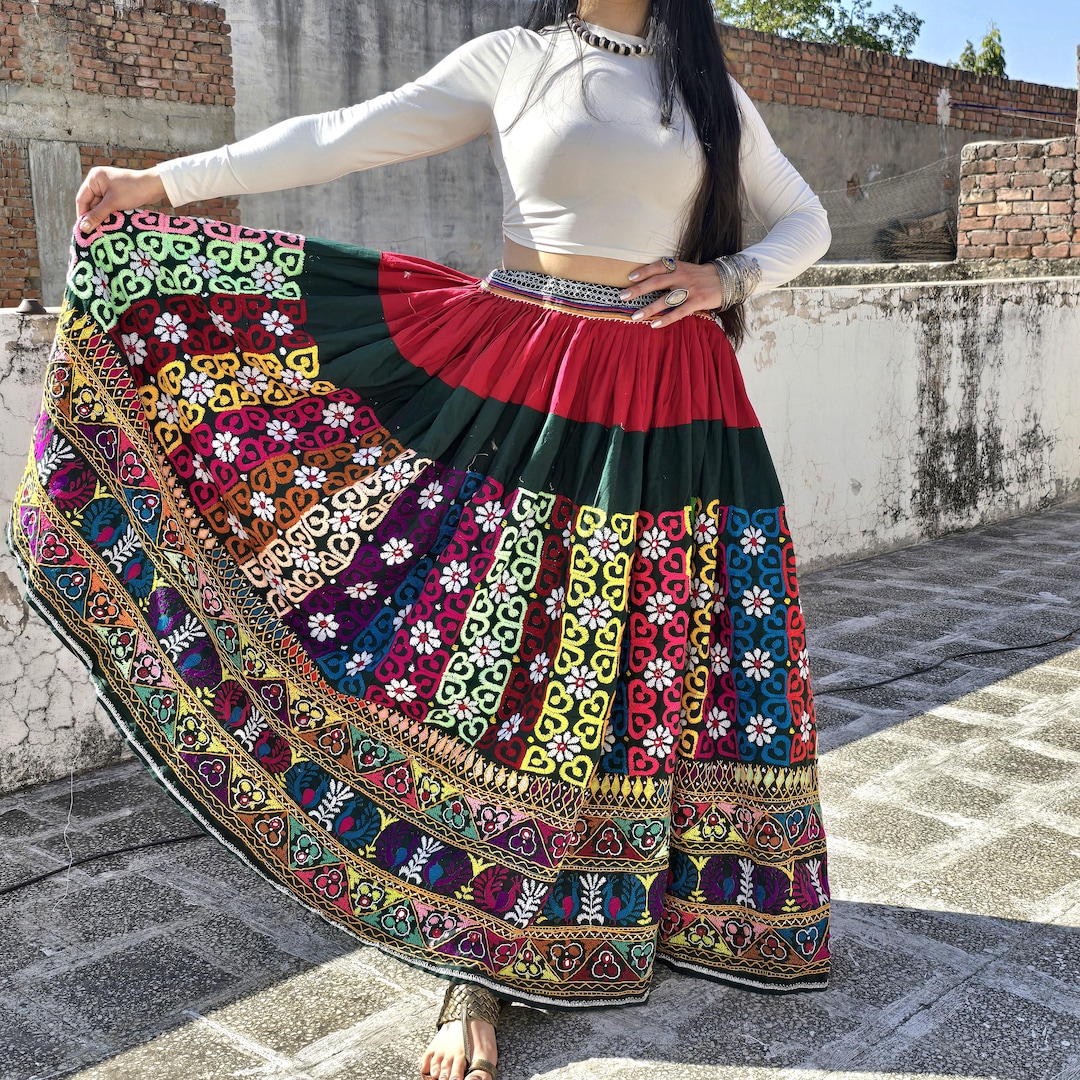 Vintage Banjara MOCHI-AARI Handmade Mirror Work Skirt/ Cross
