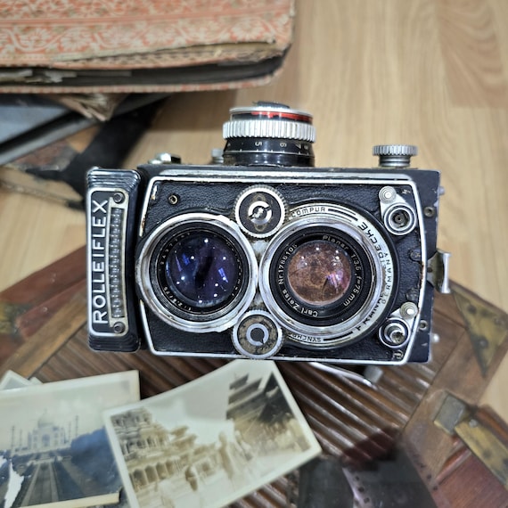 Rolleiflex 二眼レフカメラ Carl Zeiss レンズ 二眼レフの頂点！ローライフレックス2.8F｜新宿 北村写真機店
