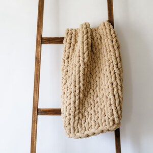 Caramel Chunky Knit Blanket  | Soft Chenille Hand-Knit Throw | Cozy Gift | Dorm Room Decor