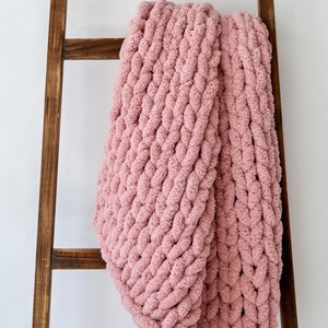 Dusty Rose Chunky Knit Blanket  | Soft Chenille Hand-Knit Throw | Cozy Gift | Dorm Room Decor