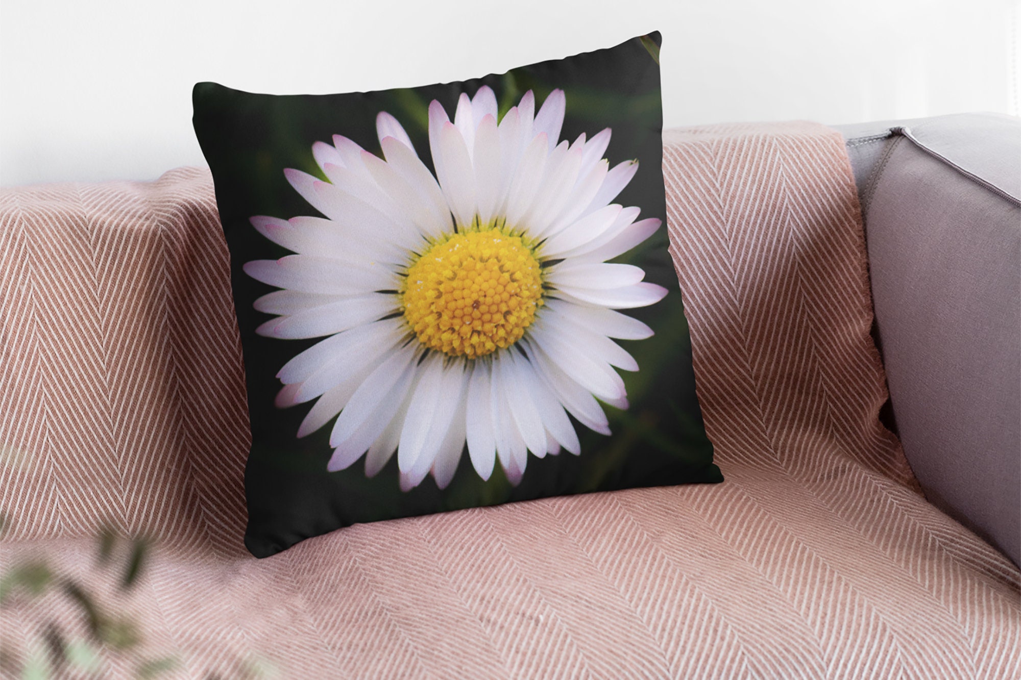 Daisy pillow cover daisy home decor decorative pillow for Etsy