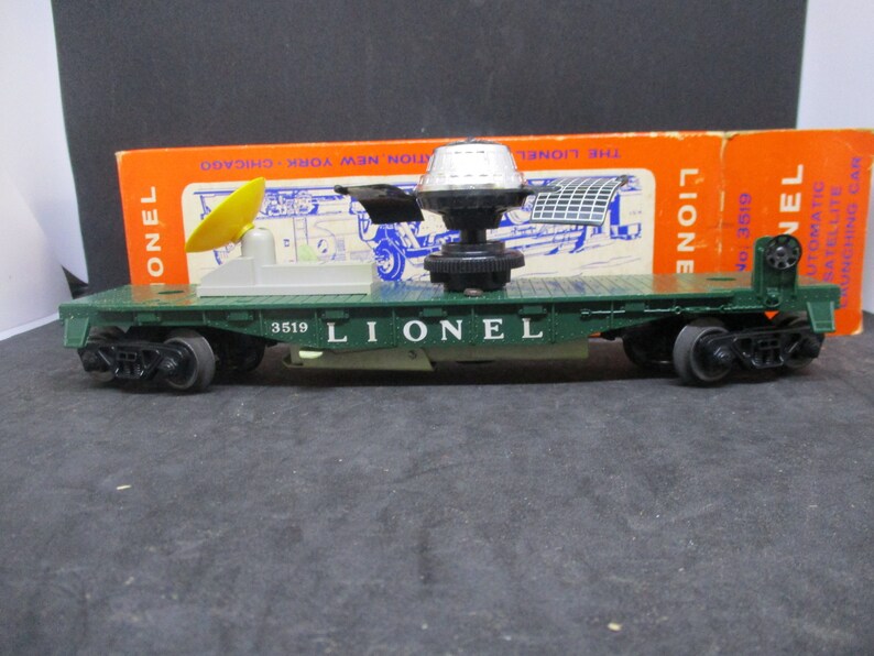 Lionel Antenna Post - Yellow - Fits Models 365, 419, 443, 465, 3540, 3509, 3510, 3519 - Part 465-6