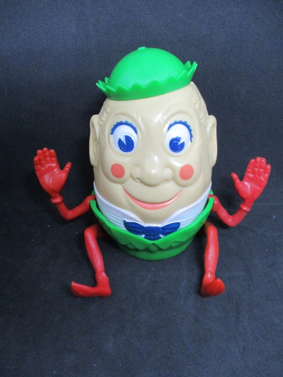 Humpty Dumpty Break Apart Puzzle (1946) - Etsy