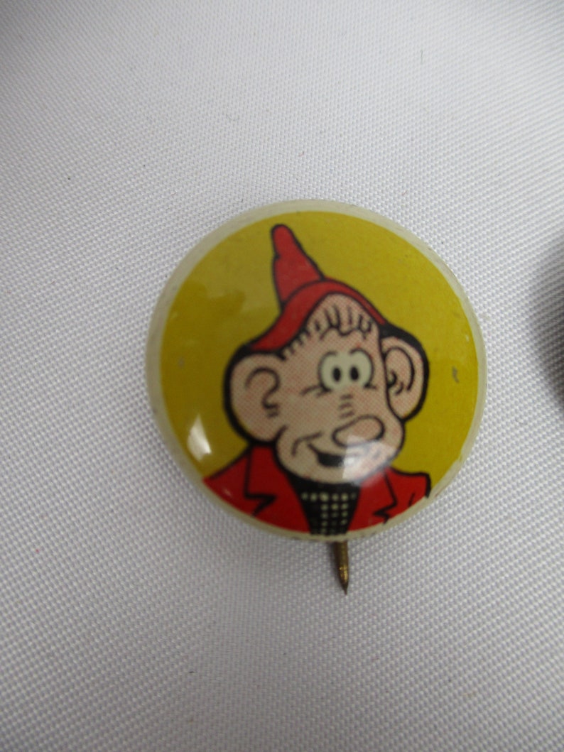 Kellogg's Pep Pins Perry Winkle and Denny From the Etsy