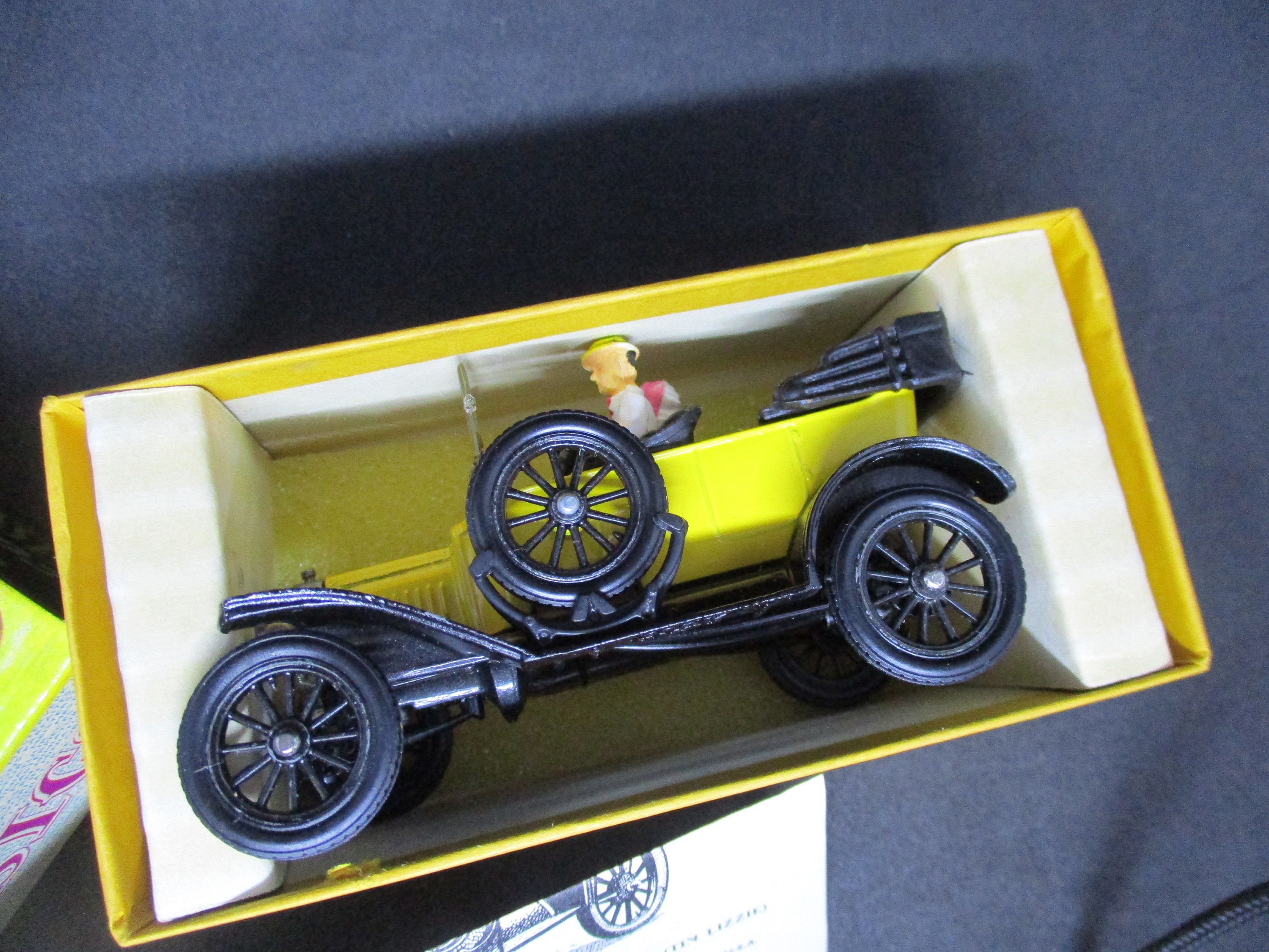 ZA119 CORGI COLLECTOR'S CLASSICS C863 1/43 1:43 Ford Model T 1915 EdL bleu