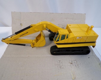 NZG Modelle No. 160 Hydraulikbagger (Heavy Hydraulic Excavator) CAT 245 Caterpillar - W. Germany-1976