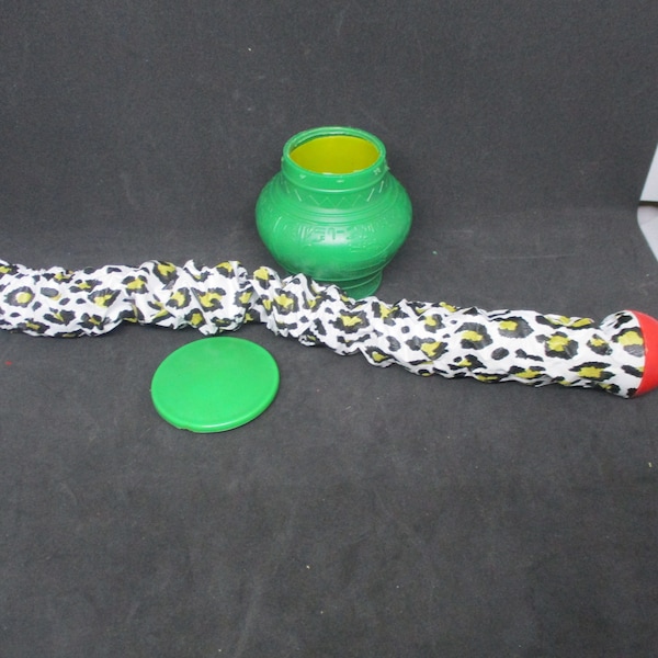 Vintage Snake in the Barrel Gag Gift (1960s)
