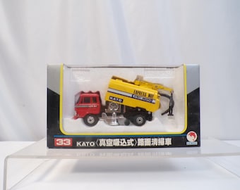 Shinsei Mini Power #33 KATO Street Sweeper 1/60 Scale (Japan 1970s)
